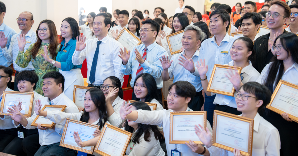 Lưu bản nháp tự động Lưu bản nháp tự động